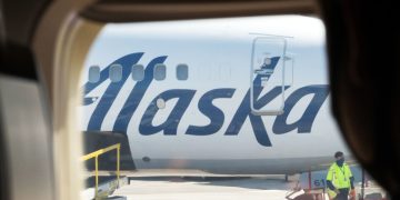 Alaska Airlines had to ground planes amid computer network outage