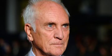 Terence Stamp, Superman villain and star of The Adventures of Priscilla, Queen of the Desert, has died | Ents & Arts News