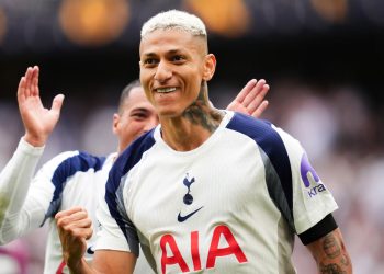 Spurs consider including Richarlison in Eze deal as club plot Wissa move