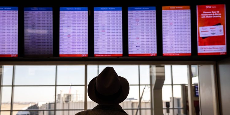 Flights snarled at Dallas airports over equipment issues, FAA says
