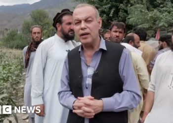 Afghan quake victims buried on mountain top as aftershocks continue