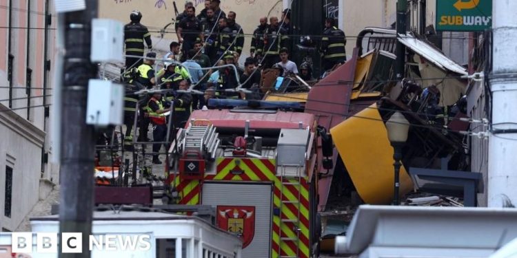Three dead after Lisbon historic funicular railway derails