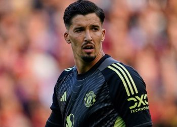 Amorim: I hope Bayindir can be like the next Van der Sar