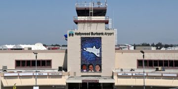 FAA reports staffing issues at airports as government shutdown continues