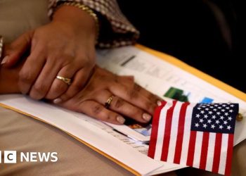 Shutdown cancels US citizenship ceremonies