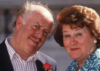 Keeping Up Appearances star Dame Patricia Routledge has died | UK News