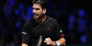 Norrie shocks world No 1 Alcaraz at Paris Masters