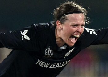 New Zealand claim first win in 100-run victory over Bangladesh