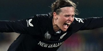 New Zealand claim first win in 100-run victory over Bangladesh