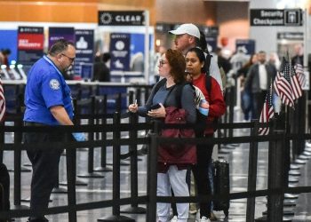 Flight delays aren’t slowing down despite move to end shutdown