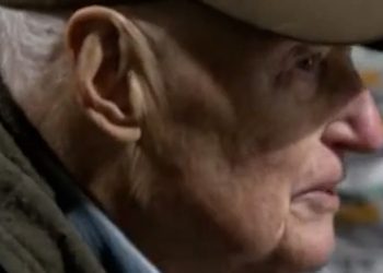 98-year-old veteran stays active working at Lowe’s