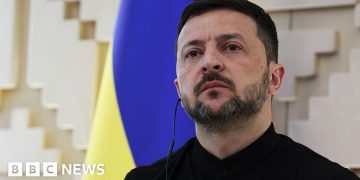 Volodymyr Zelensky warns against giving away territory to Russia, as latest Ukraine talks end