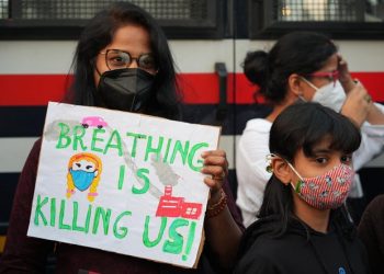 Air pollution in Indian capital Delhi closes schools, draws protests and a warning for the sick to escape