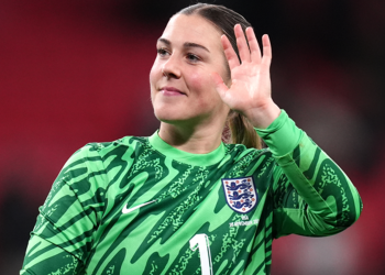 'I'm ready and happy to share' – Earps reveals same-sex relationship