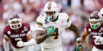 Miami and Alabama kickstart College Football Playoffs with upset victories
