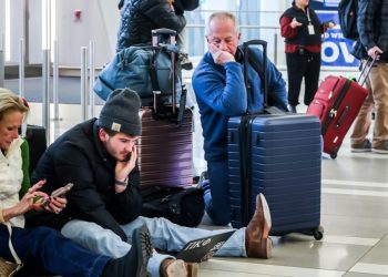 Winter weather and heavy winds put a freeze on post-holiday travel