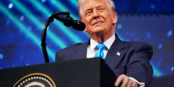 Donald Trump reminds the entire world he has no idea what 6G means