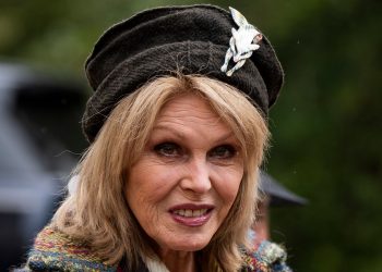 Dame Joanna Lumley warns of ‘crisis hidden in plain sight’ – with 1.5 million older people set to spend Christmas alone | UK News
