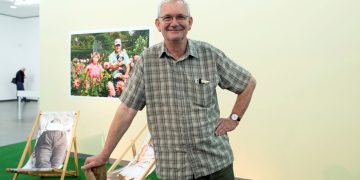 British documentary photographer Martin Parr dies | UK News