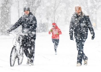 Wintry week ahead with multiple rounds of cold and snow into the weekend