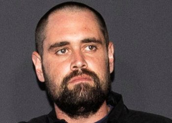 Lawyer for Rob Reiner’s son withdraws from case | World News