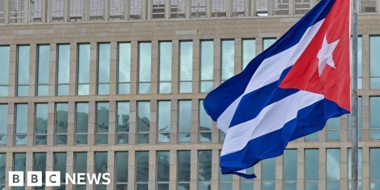 Four shot dead on US-registered speedboat by border guards, Cuba says