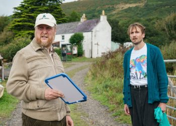 The Ballad Of Wallis Island stars on becoming a word-of-mouth hit – and asking A-listers for selfies | Ents & Arts News