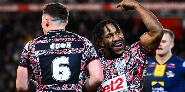 Leeds lose as Leigh on opening night as Catalans overpower Huddersfield