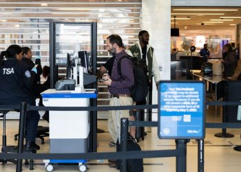 Travel woes mount for Philadelphia flyers as TSA closes more security checkpoints