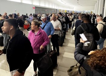 Senate agrees to fund DHS, except ICE and CBP, in bid to end extreme airport delays