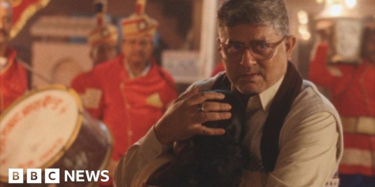 The heartwarming tale of a father, a daughter, and a wedding band wowing India