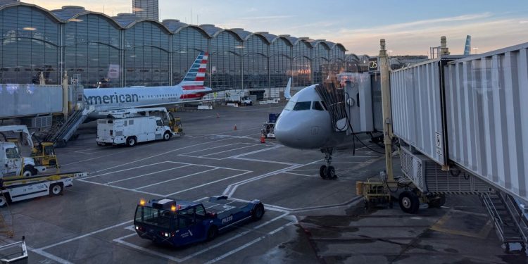 Ground stop lifted at D.C. area airports after chemical smell