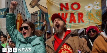 No Kings protests across the US rally against Donald Trump