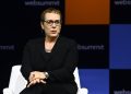 One of Grammarly’s ‘experts’ is suing the company over its identity-stealing AI feature