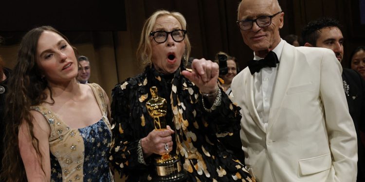 Inside the Oscars winners’ room: Standing ovations, party plans, and media bingo | Ents & Arts News