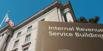 Judge questions legal basis for Trump’s $10 billion IRS lawsuit