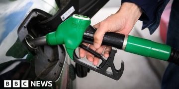 Oil prices plunge as Iran says Strait 'open'