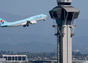 Now the FAA says gamers are the answer to its air traffic controller shortage