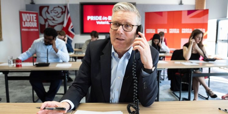 Starmer’s Labour suffer huge losses as hard-right Reform gains