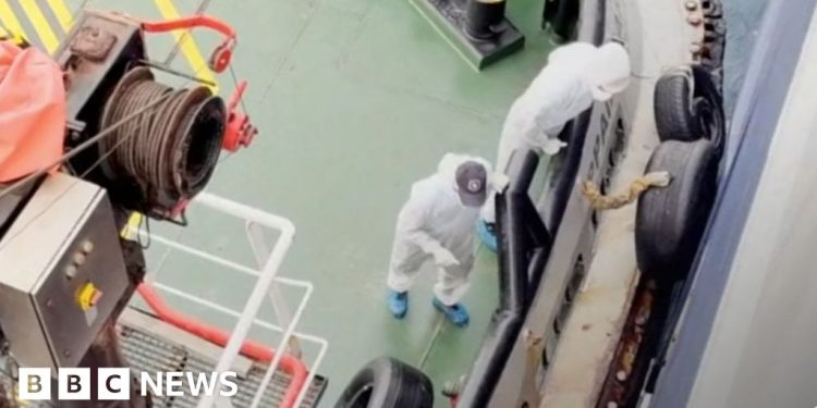 Cruise ship with hantavirus outbreak to sail to Canary Islands