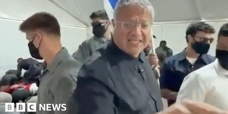 Far-right Israeli minister condemned for taunting handcuffed Gaza flotilla activists