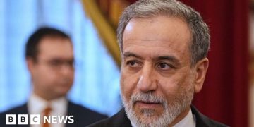 Iran accuses US of 'reckless military adventure'