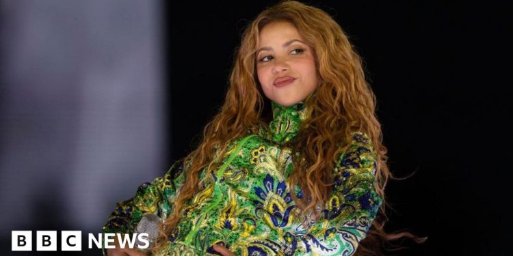 Huge crowd attends free Shakira beach concert in Rio de Janeiro, Brazil
