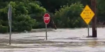 Flash flooding kills at least one person in Texas