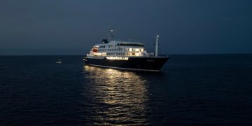 3 evacuated from hantavirus cruise ship as Spain says it will dock in Canary Islands despite local opposition
