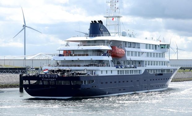 Hantavirus-hit cruise ship arrives in Netherlands