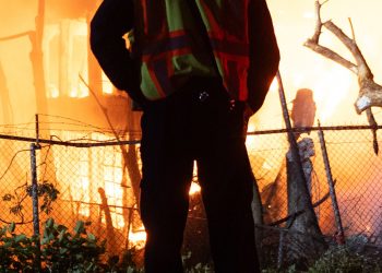 Warehouse fire prompts state of emergency in New Jersey