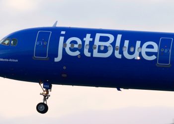 FAA investigates close call between JetBlue plane and aircraft near Fort Lauderdale Airport