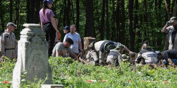 A historical feud threatens a key wartime alliance for Ukraine