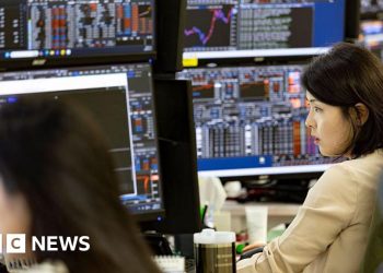 Stock markets fall on tech plunge and renewed Middle East attacks